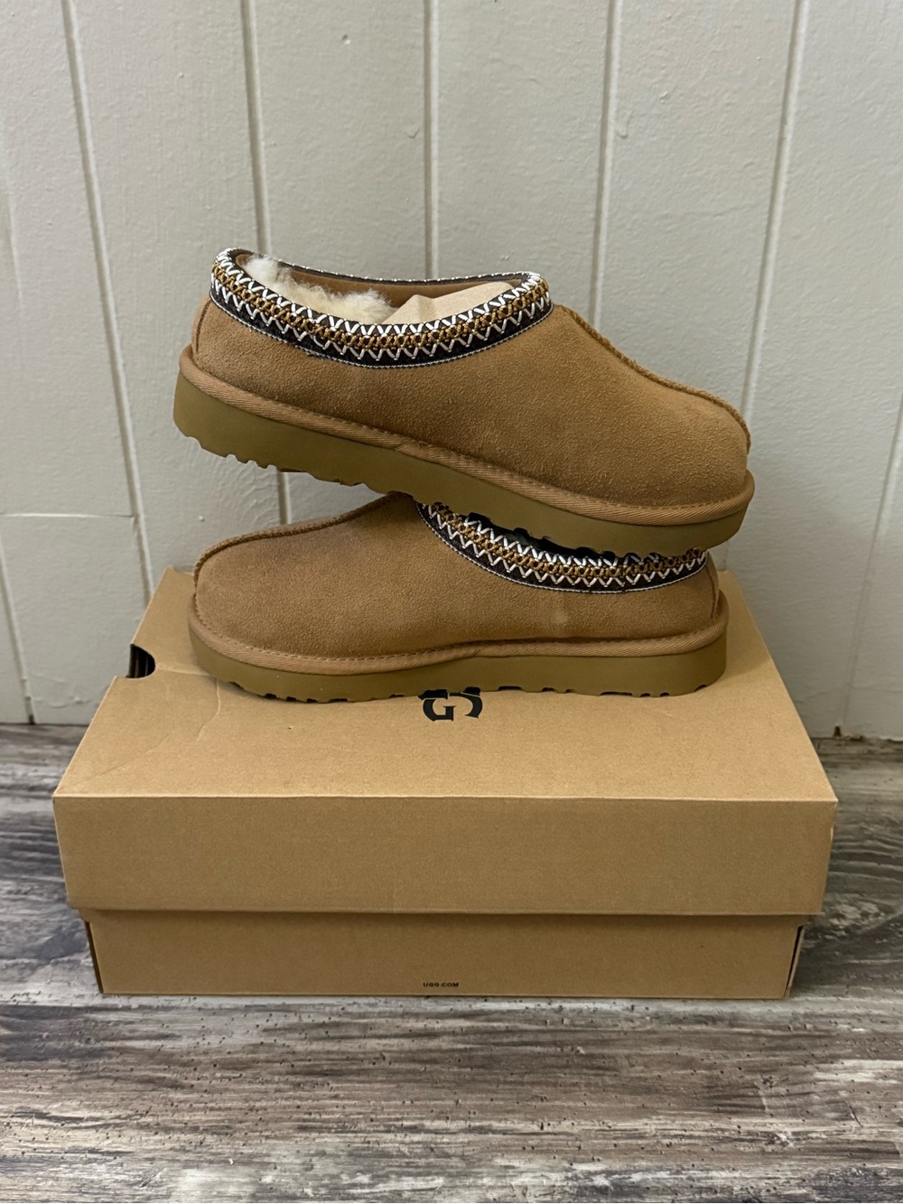 UGG Tasman Slippers
